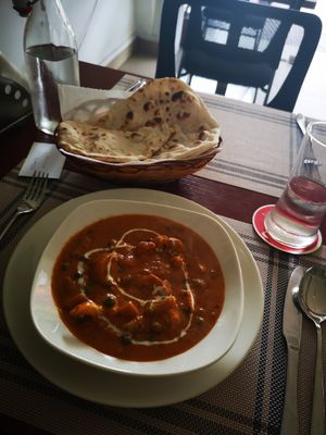 Vegeterian butter masala at Simon's in Kampot