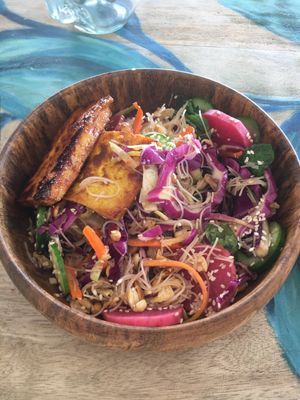 Tofu noodle bowl at Cafe Bodhi in Hikkaduwa