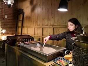 Coffee making  at Pesky in Kazan