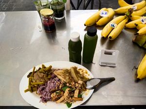 60 bhat plate at Bamboo Garden Healthy Vegetarian Foods - บ้านสวนไผ่สุขภาพ อาหารมังสวิรัติ in Bangkok