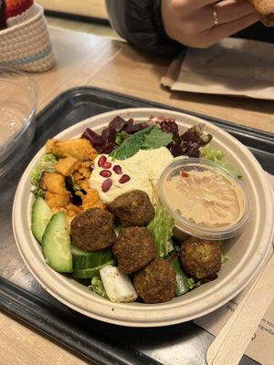   at Dean & David - Hauptbahnhof in Dusseldorf