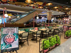 Clean , cute, nice place to enjoy healthy food at Eat Greens Cafe in Phuket