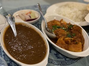 Dal makhni and Aallu govi  at Shanti - 산띠 in Seoul