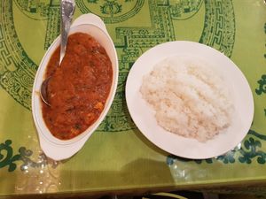 Aloo gobi with white rice at Shanti - 산띠 in Seoul