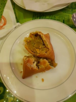 Samosas at Shanti - 산띠 in Seoul