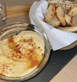 Humus  at Natural in Barcelona