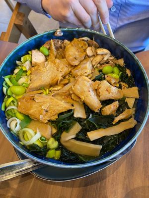 Vegan ramen at Eat Sushi in 