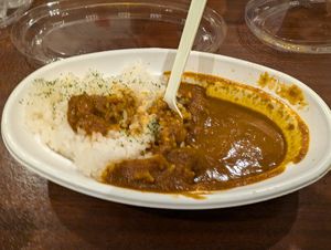 Vegan curry at Yakumido Curry & Rice in Osaka