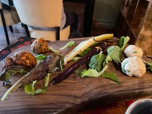 Vegan meatballs, roasted vegetables and ricotta at Mamma Peppino in Alkmaar
