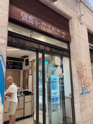 Store front  at Gelateria Pescara La Fonte in Pescara