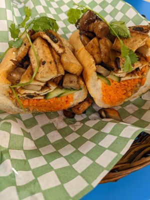 Tofu mushroom Bahn mi - WHY IS IT SO GOOD 😭 at Rustle & Still in Toronto