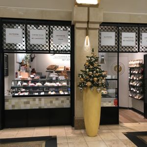 Exterior at Isabella Glutenfreie Patisserie - Kö Galerie in Dusseldorf