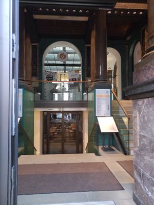 Entrance Area - go up the stairs and you are in the pop up store at Isabella Glutenfreie Patisserie in Hamburg