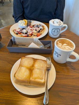  at Cisco Coffee in Yamanashi