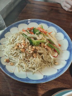 Pesto noodles at Annen Vegetarian & Yoga in Da Nang