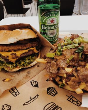burger and kebab fries  at VINCENT - East Side Mall in Berlin