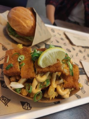 Fish and chips at VINCENT - East Side Mall in Berlin