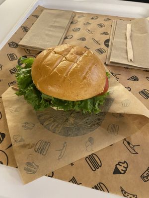 Nr. 5, Beyond Vince  at VINCENT - East Side Mall in Berlin