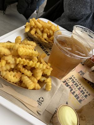   at VINCENT - East Side Mall in Berlin