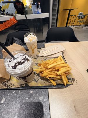   at VINCENT - East Side Mall in Berlin