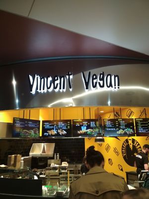 Restaurant at VINCENT - East Side Mall in Berlin