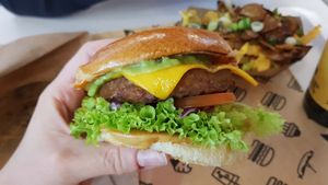 Delish at VINCENT - East Side Mall in Berlin