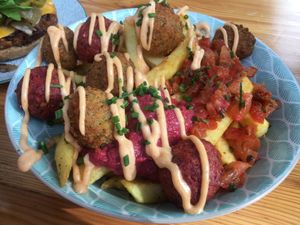 Pink Humus Falaffel  at Brandenburger in Eberswalde