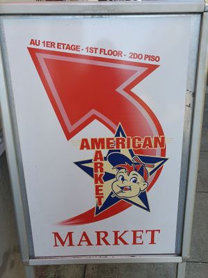 Street sign at The Vegan Market in Geneva