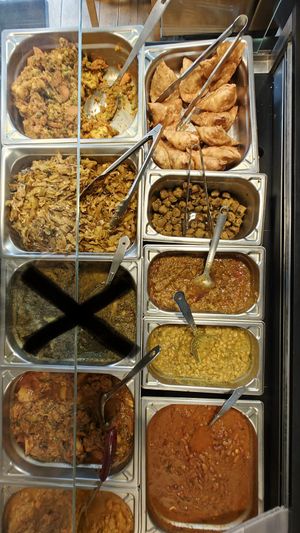 All except one are vegan at Singh in Paris