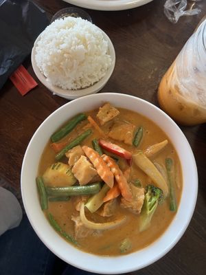 Peanut curry with tofu and white jasmine rice   at Sawasdee Thai Cuisine in Hershey