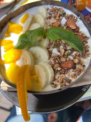 Kokos Bowl   at Bagels & Beans in Roermond