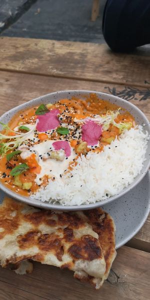 Butter chicken vegan at TVX in Toronto