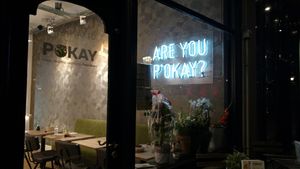 Entrance at Pokay in Delft