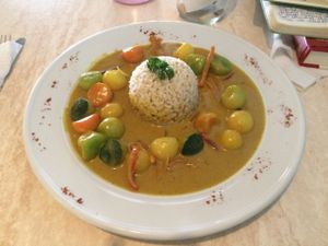 Coco curry at Sano Banano in Montezuma