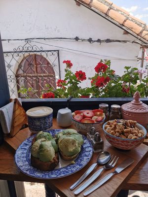 Breakfast at L'atelier Café Concept in Cusco