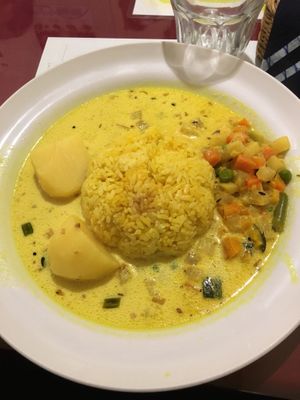 Vegetarian curry (vegan) at Sri Lanka in Kumamoto