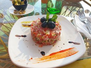 Vegan salad at Koulchi Zine in Marrakech