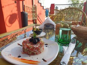 Ambiance at Koulchi Zine in Marrakech