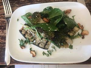 Warm spicy green salad starter at The Parrot in Aldringham