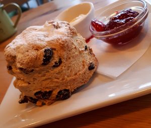 Vegan fruit scone at Caffè No 3 @ Home in Durham