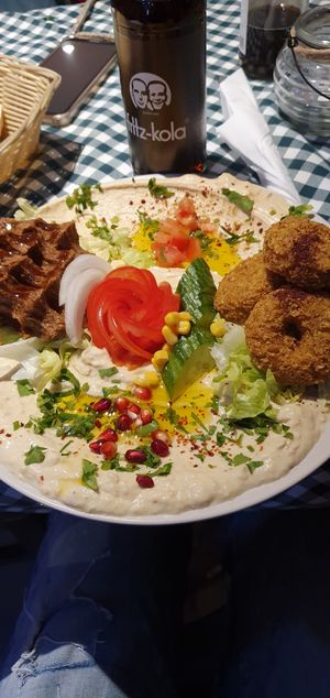 Gemischter großer Teller  at Vegan Food Revolution in Cologne