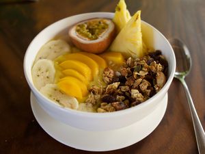 Tropical smoothie bowl at Seapony Bungalow in Koh Rong