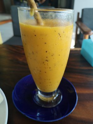 Mango-Passionfruit-Freeze at Seapony Bungalow in Koh Rong