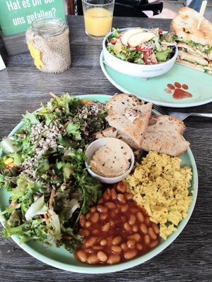 Katerfrühstück at Katzentempel - Leipzig Ost in Leipzig