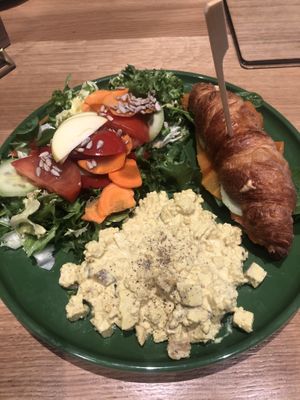 Croissandwich (~15€)   at Katzentempel - Leipzig Ost in Leipzig