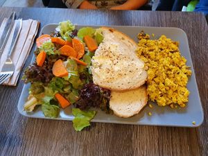 Rührtofu at Katzentempel - Leipzig Ost in Leipzig