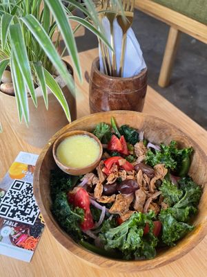 Smoked Cheeken kale salad with balsamic reduction at Loving Earth Cafe in Fort Kochi