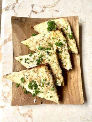 Cheezy Garlic bread at Loving Earth Cafe in Fort Kochi