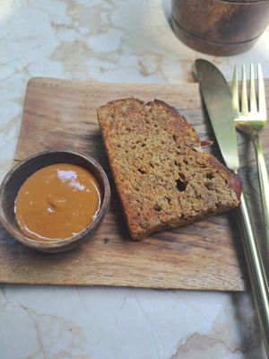 Sugar free banana bread with peanut butter sauce at Loving Earth Cafe in Fort Kochi