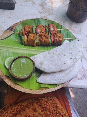 Tandoori Tofu Skewers, onsite baked pita bread and chutney at Loving Earth Cafe in Fort Kochi